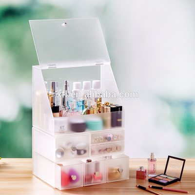 Tampilan Kosmetik Polygon Acrylic Eco - Friendly Acrylic Makeup Storage Box
