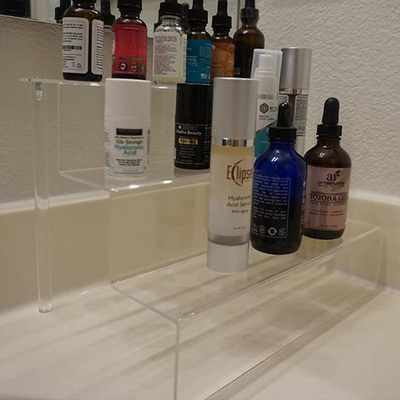 Tinggi Transparan Batal Acrylic Tiered Display Berdiri 3 Langkah Acrylic Display