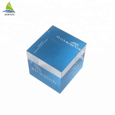 Batal Padat Acrylic Tampilan Cube Block Eco - Ramah Bahan Silk Screen Printing