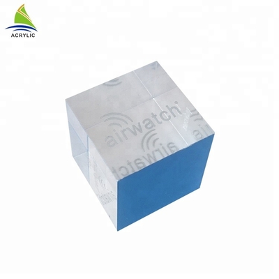Batal Padat Acrylic Tampilan Cube Block Eco - Ramah Bahan Silk Screen Printing